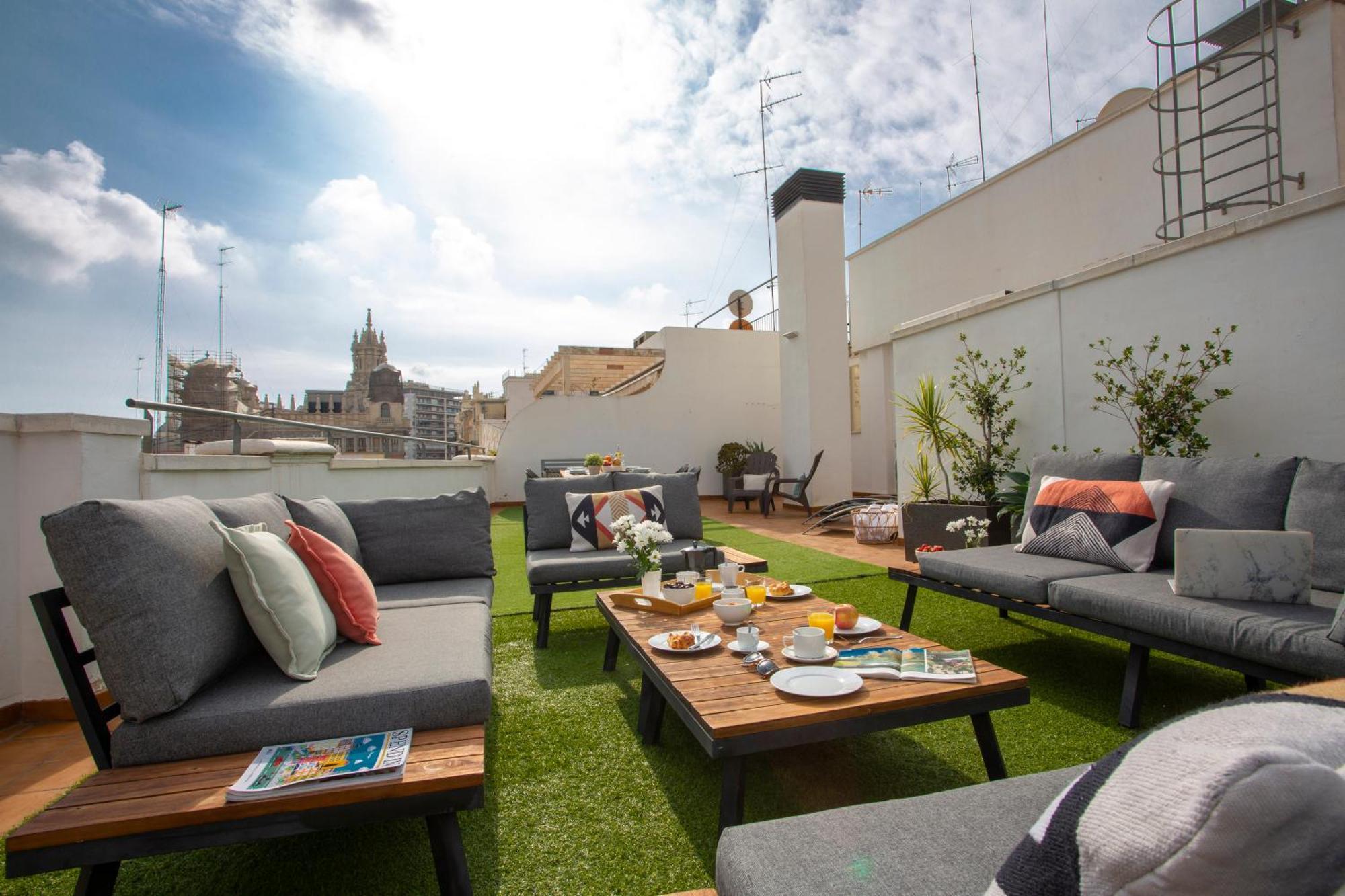 Singularstays Mar44 * Valence